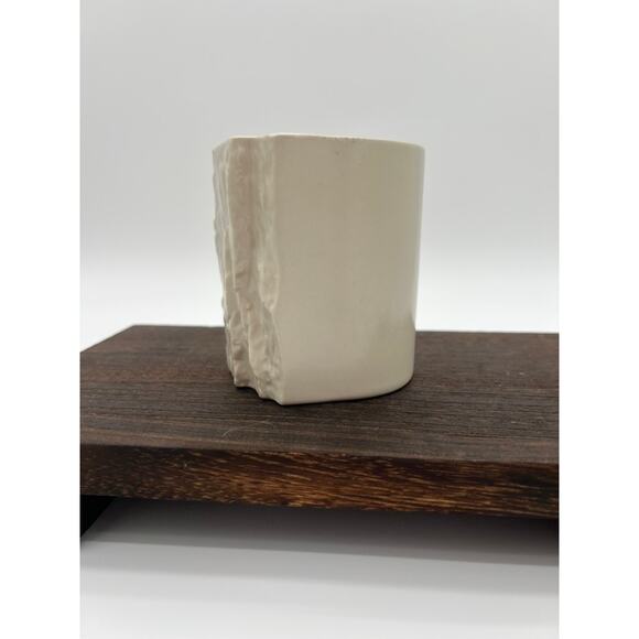 Pinch Hold Mug or Vase Ecru Beige Cream Ceramic - Picture 5 of 10